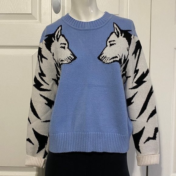 MINKPINK Womens Soft Blue Husky Wolf Pack Sweater EUC - Picture 1 of 11
